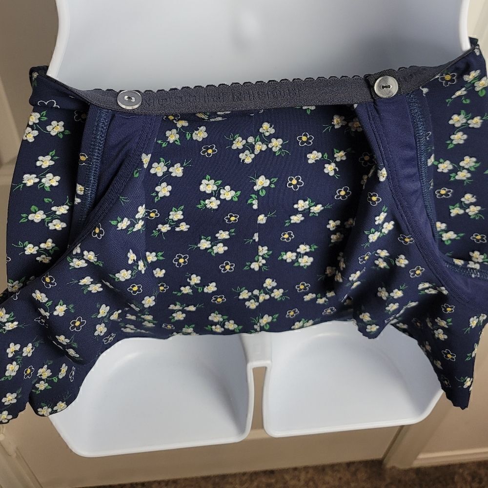 ROBIN PICCONE Floral Tankini - Picture 9 of 11